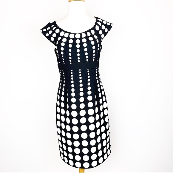 London Times Dresses & Skirts - LONDON TIMES GRAPHIC POLKA DOT DRESS SIZE 8